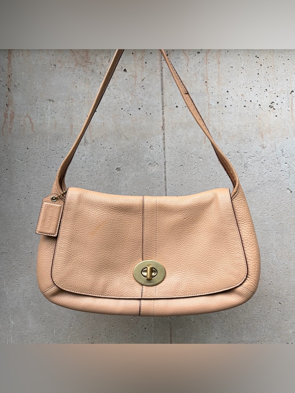 COACH Ergo Flap #11614 Tan Pebbled Leather Turnlock VTG Y2K Shoulder Bag *READ*